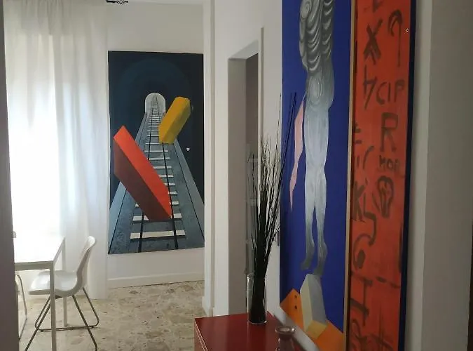 Apartament Urban Art Space - Three -near The Center And Train Station *