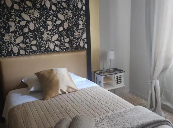 Urban Art Space - Three -near The Center And Train Station *