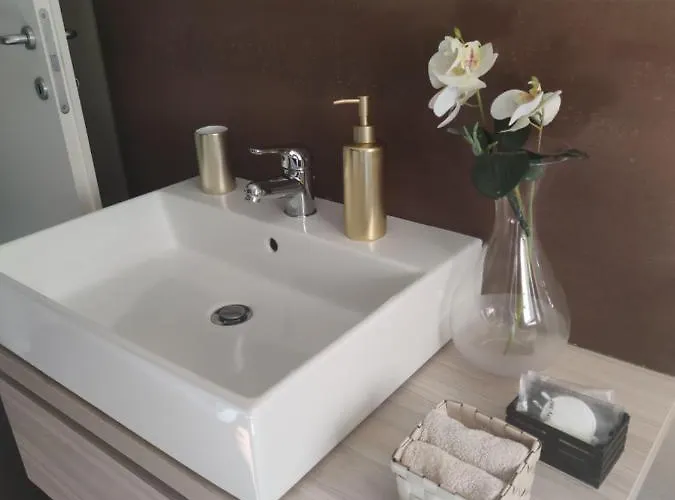 Urban Art Space - Three -near The Center And Train Station